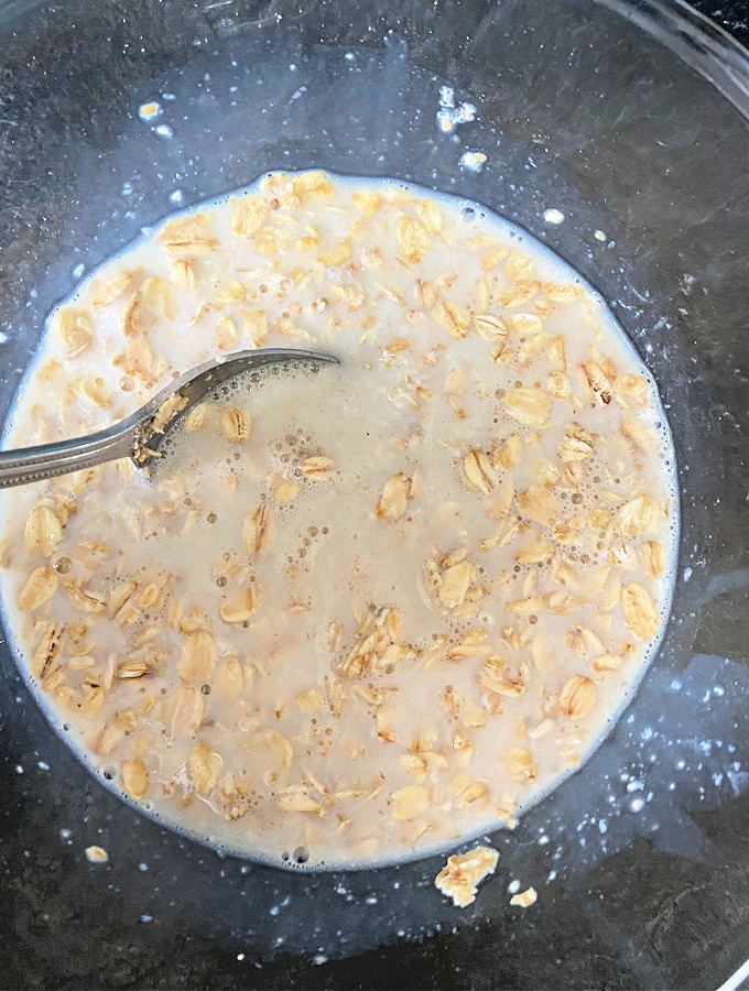 Combine oats to buttermilk