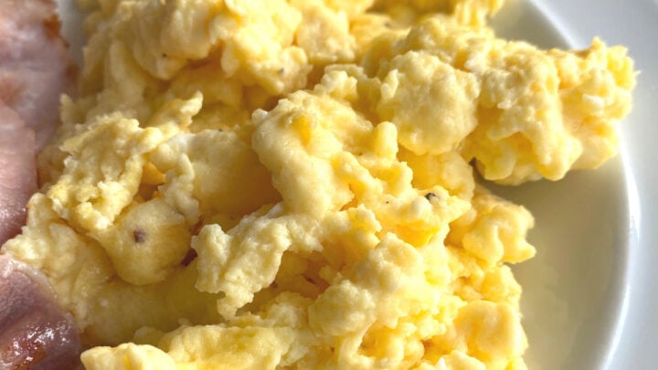 How To Make Perfect Scrambled EggsF