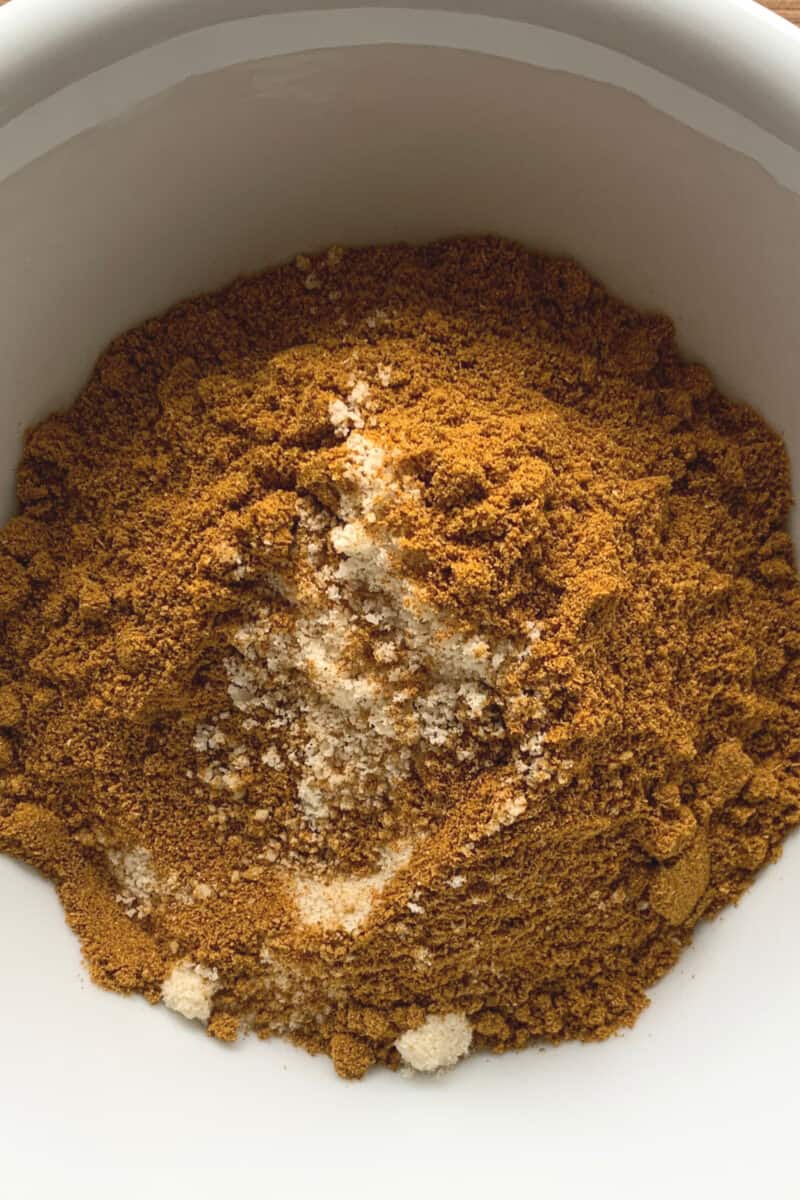 Curry powder, Garam Masala and ground almonds Curry powder, Garam Masala and ground almonds