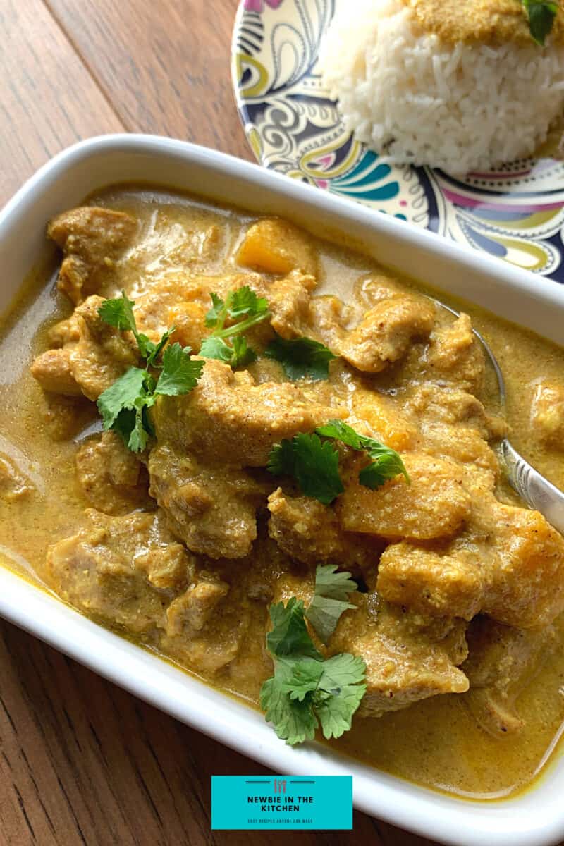 Creamy Coconut Chicken Curry. A delicious mild spiced chicken curry recipe using creamy coconut and ground almonds to give a gentle sweet flavor. Takes under 30 minutes to make, using regular ingredients.