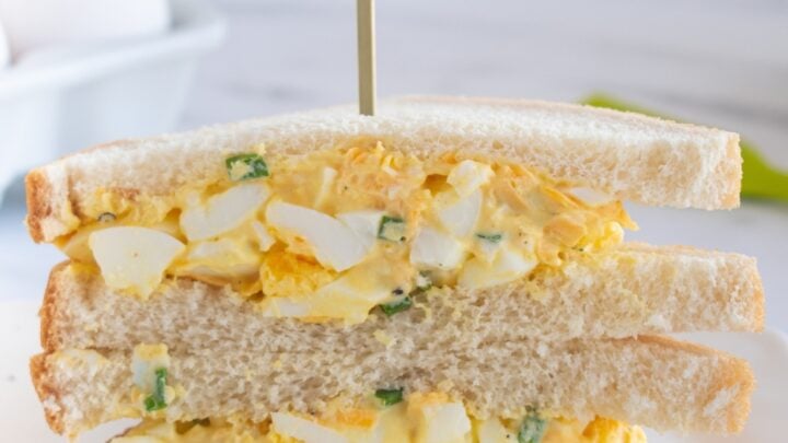 Cheddar and Chive Egg SaladH